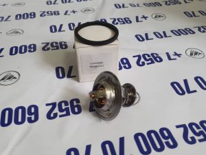 Термостат Cummins 3,8